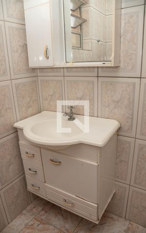 Casa à venda com 94m², 2 quartos e 3 vagas Casa à venda com 94m², 2 quartos e 3 vagasBanheiro 2