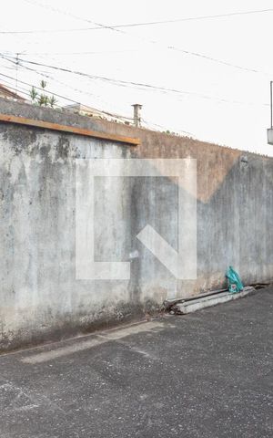 Casa à venda com 94m², 2 quartos e 3 vagas Casa à venda com 94m², 2 quartos e 3 vagasGaragem