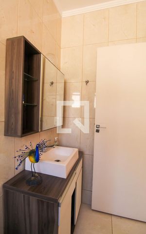 Casa à venda com 270m², 5 quartos e 3 vagas Casa à venda com 270m², 5 quartos e 3 vagasBanheiro da Suíte 4