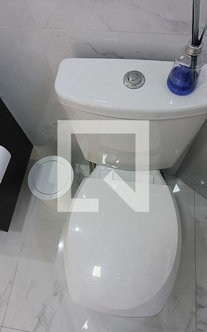 Apartamento à venda com 78m², 2 quartos e 1 vagaBanheiro Social