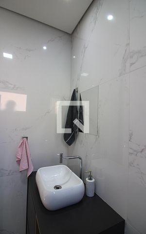 Apartamento à venda com 78m², 2 quartos e 1 vagaBanheiro Social