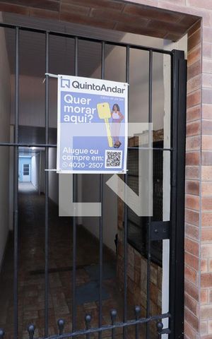 Casa de condomínio para alugar com 40m², 1 quarto e sem vagaFachada