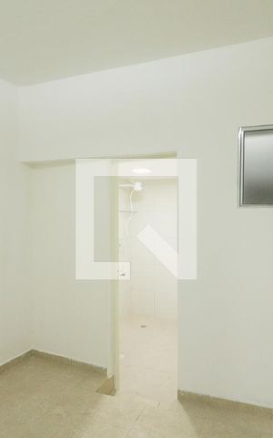 Casa de condomínio para alugar com 40m², 1 quarto e sem vagaSala/Quarto