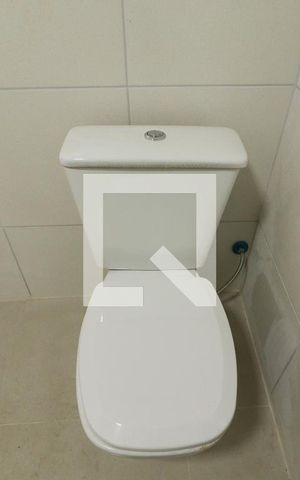 Casa de condomínio para alugar com 40m², 1 quarto e sem vagaBanheiro