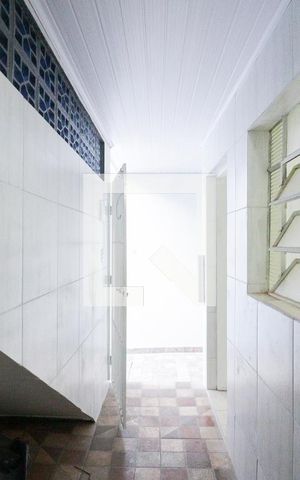 Casa de condomínio para alugar com 40m², 1 quarto e sem vagaÁrea de Serviço