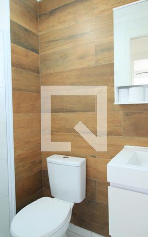 Apartamento à venda com 45m², 2 quartos e sem vagaBanheiro