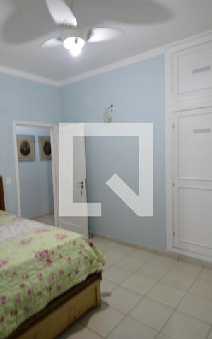 Casa à venda com 250m², 5 quartos e 2 vagasQuarto Suíte 1