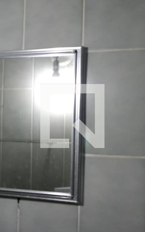Casa à venda com 250m², 5 quartos e 2 vagasBanheiro de serviço - Armário