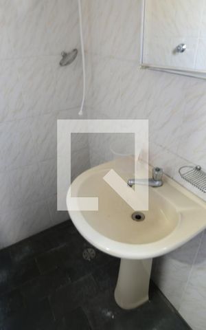 Casa à venda com 250m², 5 quartos e 2 vagasBanheiro 5 - Suíte