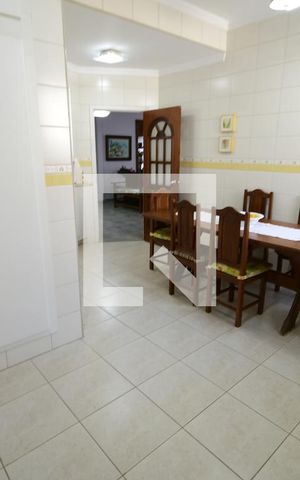 Casa à venda com 250m², 5 quartos e 2 vagasSala 2