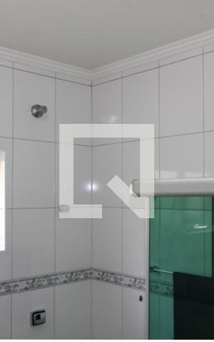 Casa à venda com 177m², 3 quartos e 2 vagas Casa à venda com 177m², 3 quartos e 2 vagasBanheiro dos Quartos