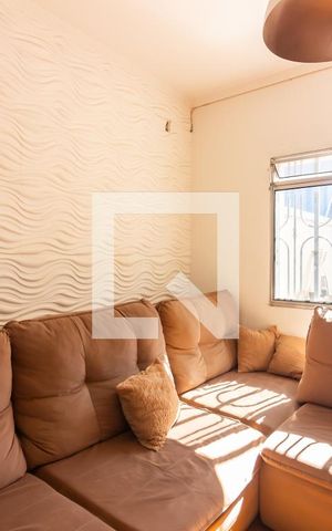 Casa à venda com 125m², 3 quartos e 2 vagasSala 