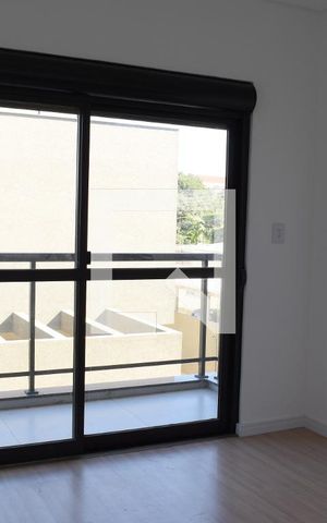 Casa de condomínio para alugar com 137m², 3 quartos e 1 vagaSuíte