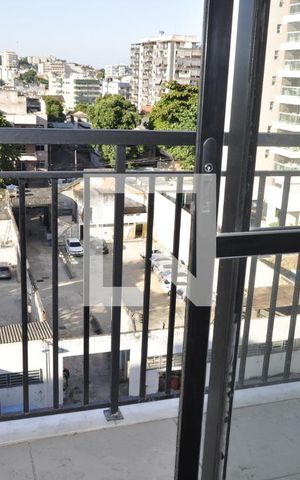 Apartamento à venda com 60m², 3 quartos e 1 vagaVaranda