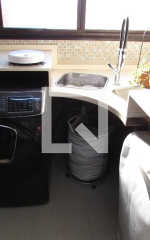 Apartamento à venda com 280m², 4 quartos e 4 vagasÁrea de Serviço