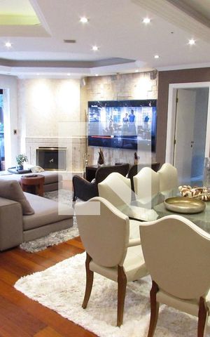 Apartamento à venda com 280m², 4 quartos e 4 vagasSala