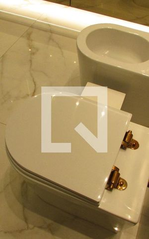 Apartamento à venda com 280m², 4 quartos e 4 vagasBanheiro da Suíte Master
