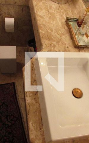 Apartamento à venda com 280m², 4 quartos e 4 vagasBanheiro Social