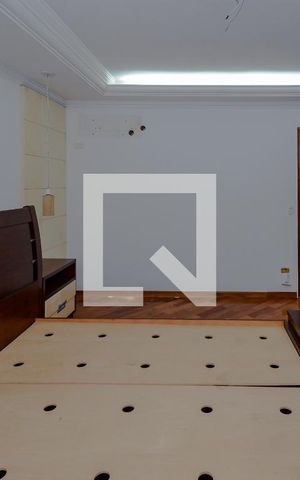 Casa à venda com 634m², 4 quartos e 5 vagas Casa à venda com 634m², 4 quartos e 5 vagasSuite 1