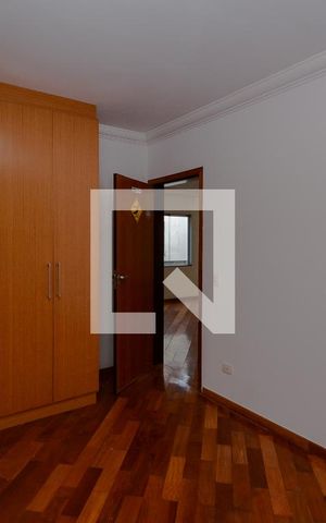 Casa à venda com 634m², 4 quartos e 5 vagas Casa à venda com 634m², 4 quartos e 5 vagasSuíte 2