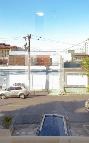 Casa à venda com 634m², 4 quartos e 5 vagas Casa à venda com 634m², 4 quartos e 5 vagasSala 1 - vista