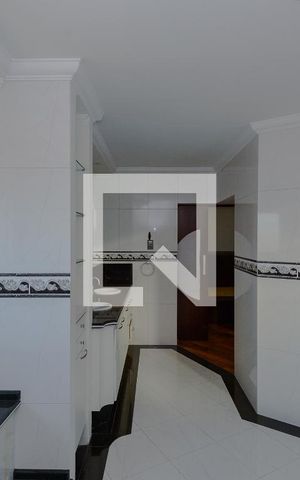 Casa à venda com 634m², 4 quartos e 5 vagas Casa à venda com 634m², 4 quartos e 5 vagasBanheiro da Suíte 1
