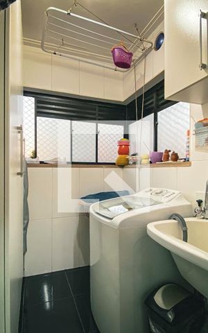 Apartamento para alugar com 58m², 2 quartos e 1 vagaÁrea de Serviço