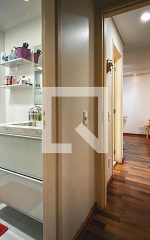 Apartamento para alugar com 58m², 2 quartos e 1 vagaCorredor