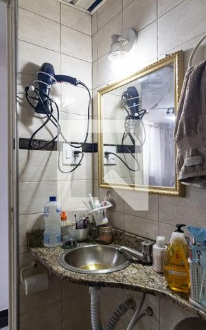 Apartamento para alugar com 53m², 2 quartos e 1 vaga Apartamento para alugar com 53m², 2 quartos e 1 vagaBanheiro