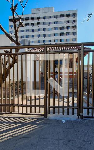 Apartamento à venda com 80m², 2 quartos e 1 vaga Apartamento à venda com 80m², 2 quartos e 1 vagaFachada
