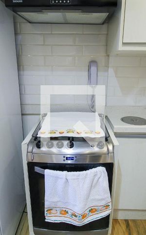 Apartamento para alugar com 31m², 1 quarto e sem vaga Apartamento para alugar com 31m², 1 quarto e sem vagaSala/Cozinha