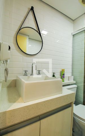 Apartamento para alugar com 31m², 1 quarto e sem vaga Apartamento para alugar com 31m², 1 quarto e sem vagaBanheiro