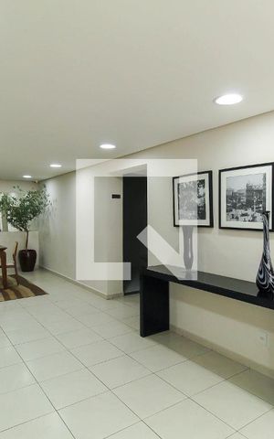 Apartamento para alugar com 31m², 1 quarto e sem vaga Apartamento para alugar com 31m², 1 quarto e sem vagaÁrea comum - Salão de festas