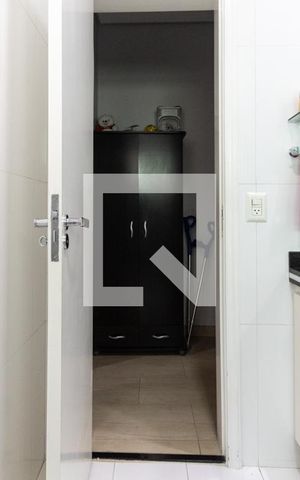 Casa à venda com 700m², 4 quartos e 8 vagas Casa à venda com 700m², 4 quartos e 8 vagasSuíte 1
