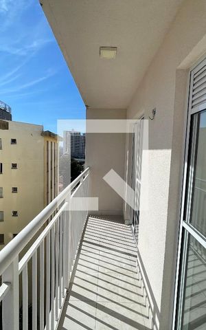 Apartamento à venda com 28m², 1 quarto e sem vaga Apartamento à venda com 28m², 1 quarto e sem vagaVaranda