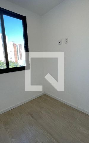 Apartamento à venda com 33m², 2 quartos e sem vaga Apartamento à venda com 33m², 2 quartos e sem vagaQuarto 1