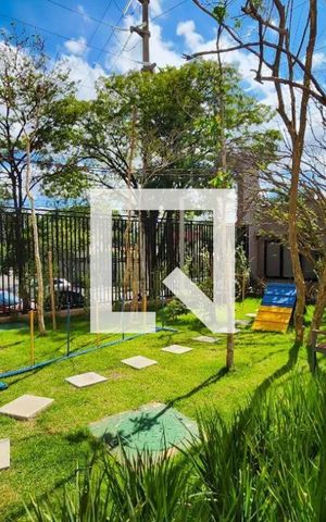 Apartamento à venda com 33m², 2 quartos e sem vaga Apartamento à venda com 33m², 2 quartos e sem vagaÁrea Pet
