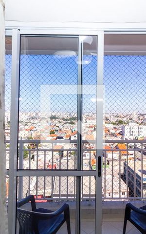 Apartamento para alugar com 64m², 2 quartos e 1 vagaSacada