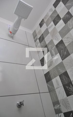 Casa de condomínio à venda com 144m², 2 quartos e 3 vagasBanheiro do Quarto 1