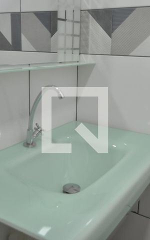 Casa de condomínio à venda com 144m², 2 quartos e 3 vagasBanheiro Social