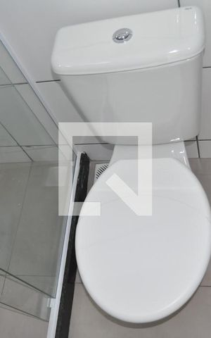 Casa de condomínio à venda com 144m², 2 quartos e 3 vagasBanheiro do Quarto 2