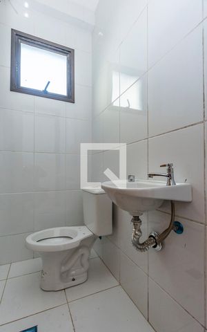 Apartamento à venda com 120m², 3 quartos e 4 vagas Apartamento à venda com 120m², 3 quartos e 4 vagasQuarto de Serviço