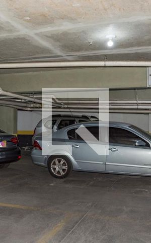 Apartamento à venda com 120m², 3 quartos e 4 vagas Apartamento à venda com 120m², 3 quartos e 4 vagasGaragem