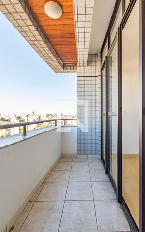 Apartamento à venda com 120m², 3 quartos e 4 vagas Apartamento à venda com 120m², 3 quartos e 4 vagasVaranda da Sala