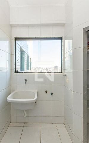 Apartamento à venda com 120m², 3 quartos e 4 vagas Apartamento à venda com 120m², 3 quartos e 4 vagasÁrea de Serviço