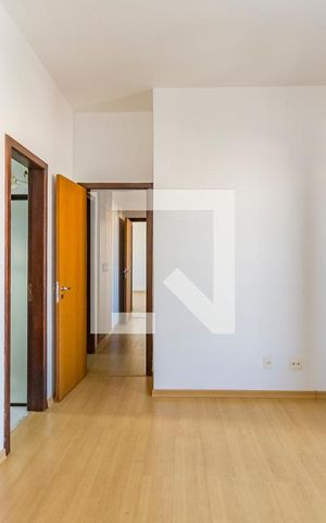 Apartamento à venda com 120m², 3 quartos e 4 vagas Apartamento à venda com 120m², 3 quartos e 4 vagasSuíte