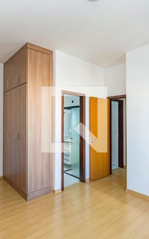 Apartamento à venda com 120m², 3 quartos e 4 vagas Apartamento à venda com 120m², 3 quartos e 4 vagasSuíte