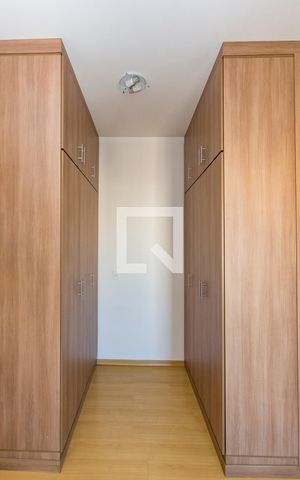 Apartamento à venda com 120m², 3 quartos e 4 vagas Apartamento à venda com 120m², 3 quartos e 4 vagasSuíte