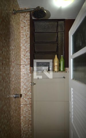 Apartamento à venda com 58m², 3 quartos e 1 vagaBanheiro de serviço