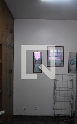 Casa de condomínio para alugar com 430m², 4 quartos e 3 vagasÁrea de Serviço